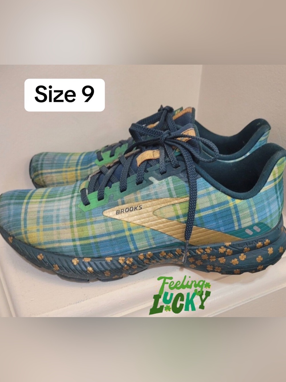Brooks Launch 8 Run Lucky St. Patrick Day Shamrock Sneakers